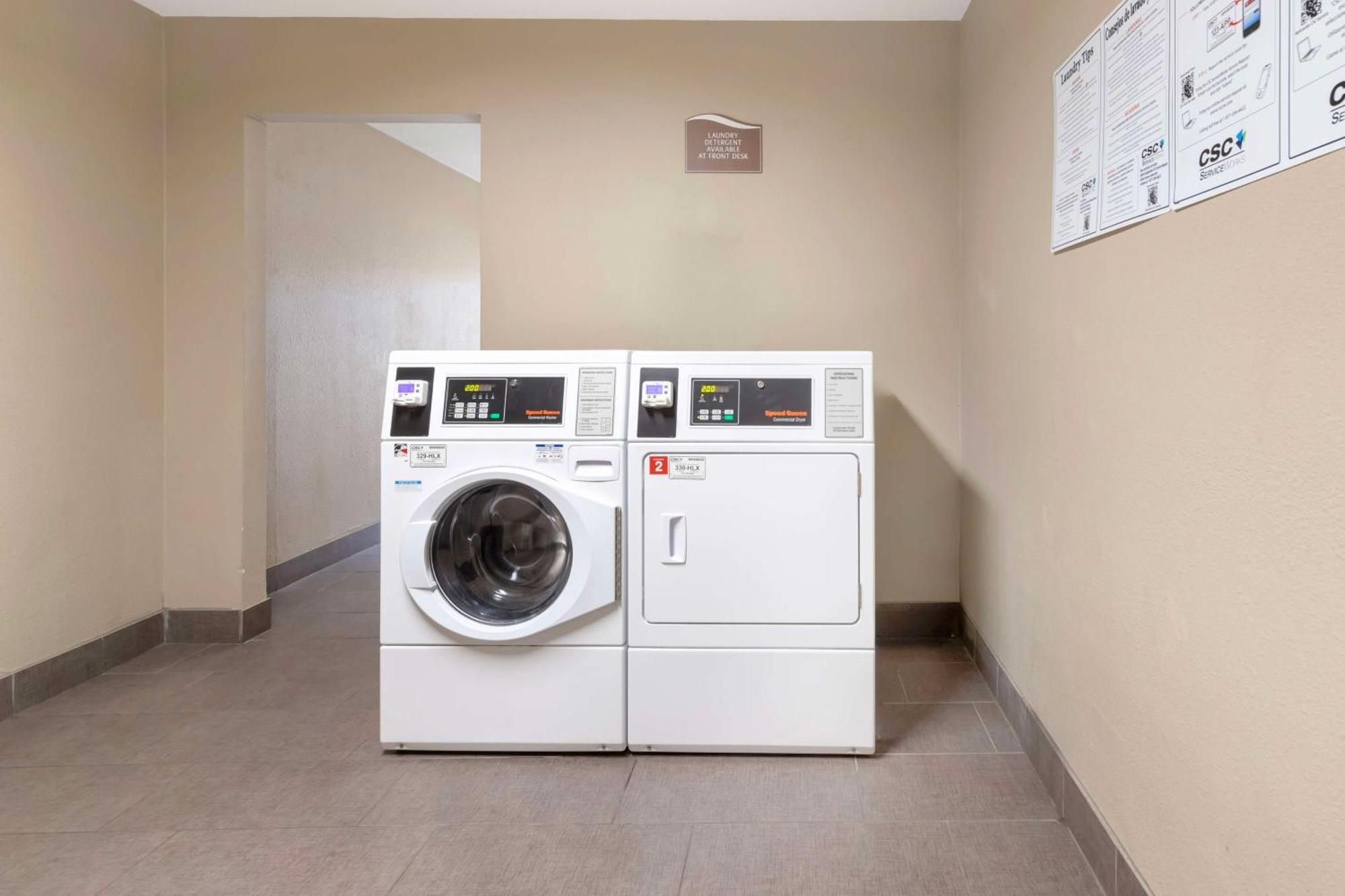 סן אנטוניו Best Western Near Lackland Afb Seaworld מראה חיצוני תמונה