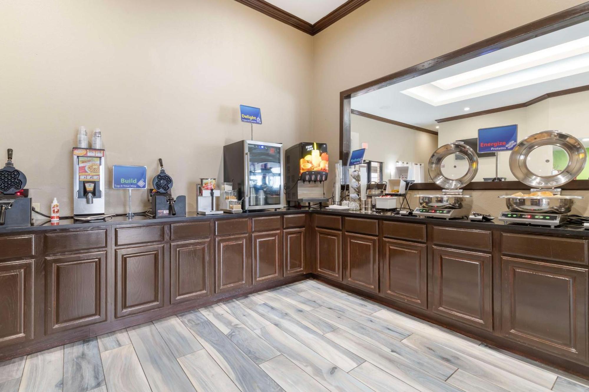 סן אנטוניו Best Western Near Lackland Afb Seaworld מראה חיצוני תמונה
